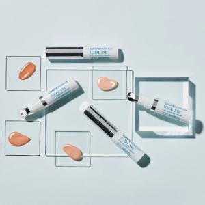 Colorescience Total Eye® 3-in-1 Renewal Therapy SPF 35